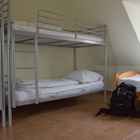 Wanderlust HostelFloersheim am Main エクステリア 写真